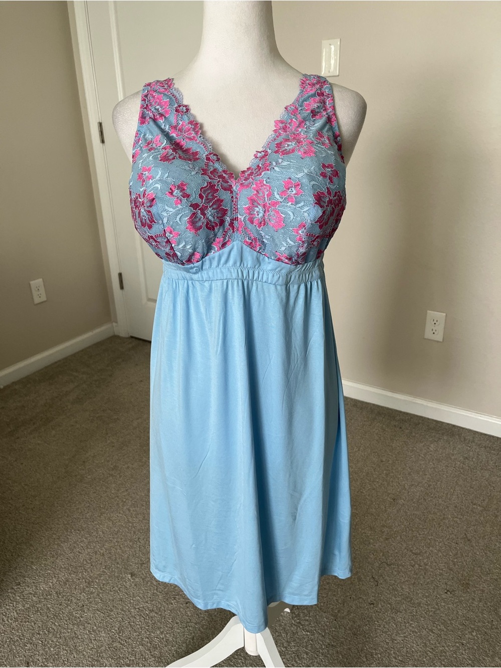 NWT Cosabella Light Blue Chemise with Pink Floral Lace Size 3X